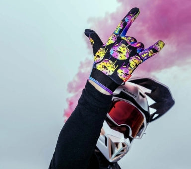 SHOP GLOVES